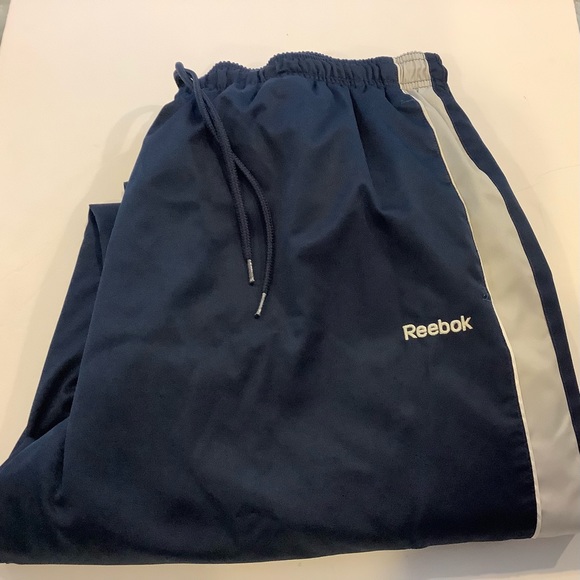 Adidas tracksuit - Picture 6 of 10